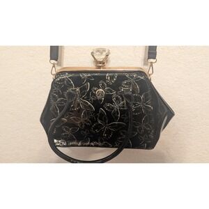 VERCHELLI MILANO Black Patent Butterfly Kiss Lock Handbag Crystal Accent